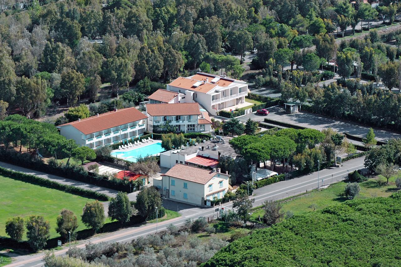 Hotel Residence La Ventola Vada Exterior foto