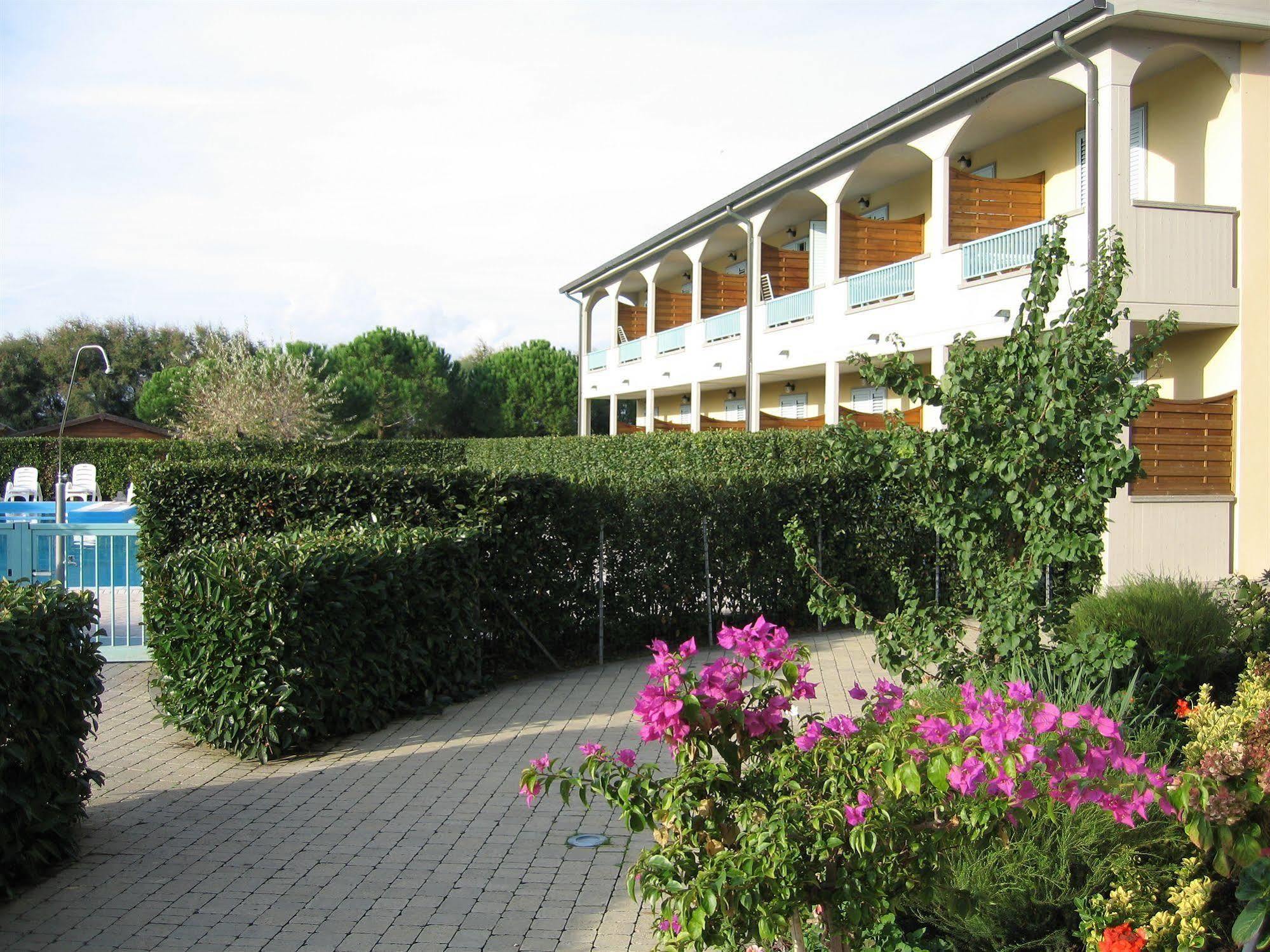 Hotel Residence La Ventola Vada Exterior foto