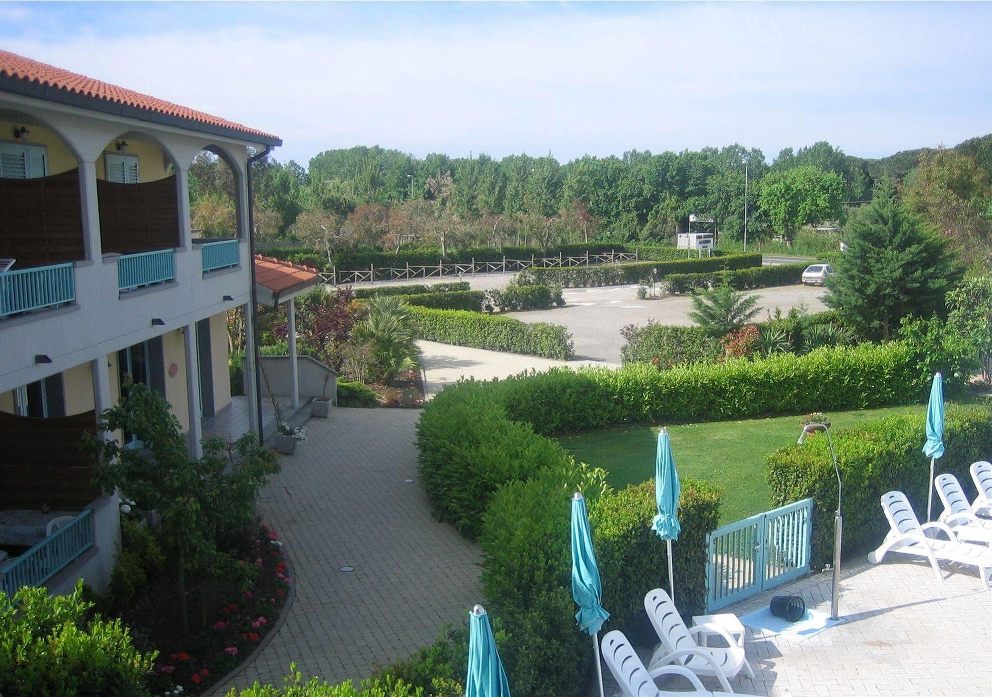 Hotel Residence La Ventola Vada Exterior foto